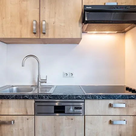 Rathaeusle Apartment *