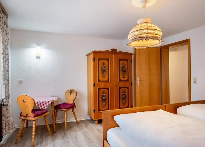 Rathaeusle * Titisee-Neustadt